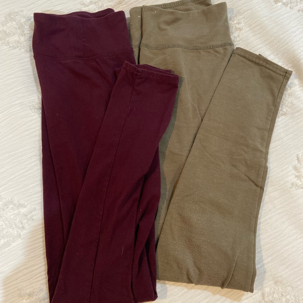 two pack of aerie leggings